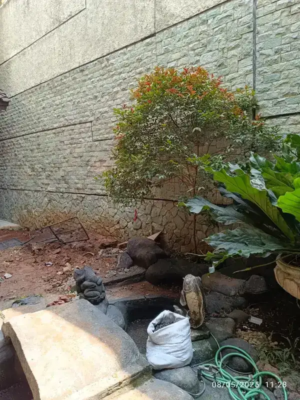 Renovasi Taman